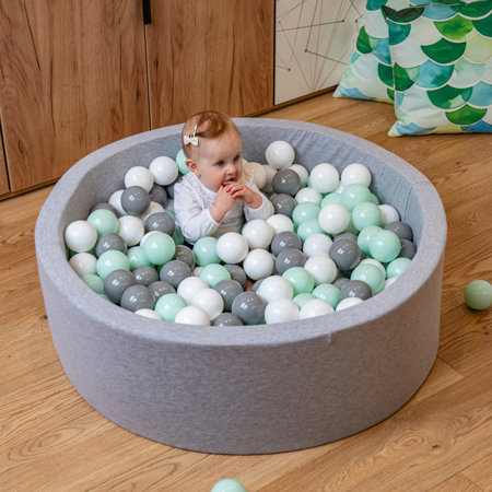 KiddyMoon Balles Colorées Plastique 7cm pour Piscine Enfant Bébé Fabriqué en EU, Blanc/ Gris/ Menthe