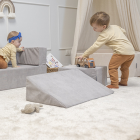 KiddyMoon Pente en Mousse pour Enfants Léger Confortable Modulable Parfait pour la chambre d'enfant Housse Amovible Idéal pour Jouer et Stimuler la Créativité, gris clair, Pente