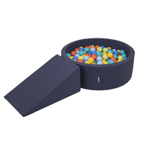 KiddyMoon Aire De Jeux en Mousse avec Rond Piscine à Balles pour Enfants, bleu foncé:vertClr/orange/turq/bleu/babybl/jaune, Piscine (200 Balles) + Pente