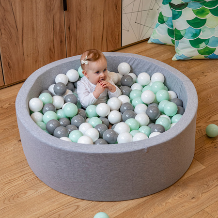 KiddyMoon Balles Colorées Plastique ∅7cm pour Piscine Enfant Bébé Fabriqué en EU, rose poudré/vert de gris, 200 Balles/7cm