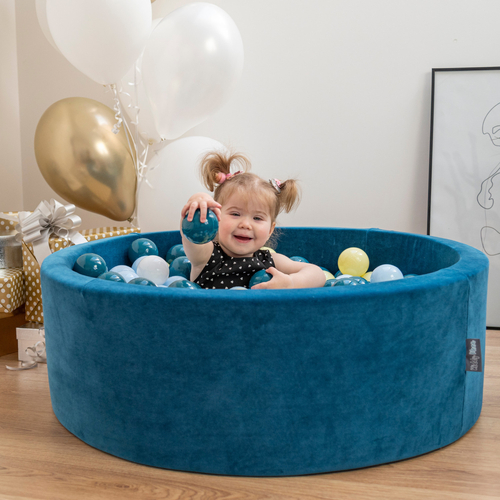 KiddyMoon Balles Colorées Plastique ∅7cm pour Piscine Enfant Bébé Fabriqué en EU, turquoise foncé/bleu pastel/jaune pastel/blanc