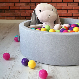 KiddyMoon Balles Colorées Plastique ∅7cm pour Piscine Enfant Bébé Fabriqué en EU, violet, 700 Balles/7cm
