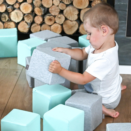 KiddyMoon blocs mous pour bébé cubes de construction en mousse, mix: gris clair/menthe, 24 Pieces