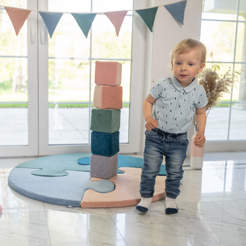 KiddyMoon blocs mous pour bébé cubes de construction en mousse housse velours, cubes: vert forêt-rose de sables-gris de montagnes, 6 Pieces