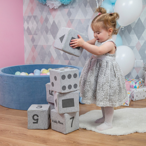 KiddyMoon blocs mous pour bébé cubes de construction en mousse, mix: gris clair/typographie, 4 Pieces