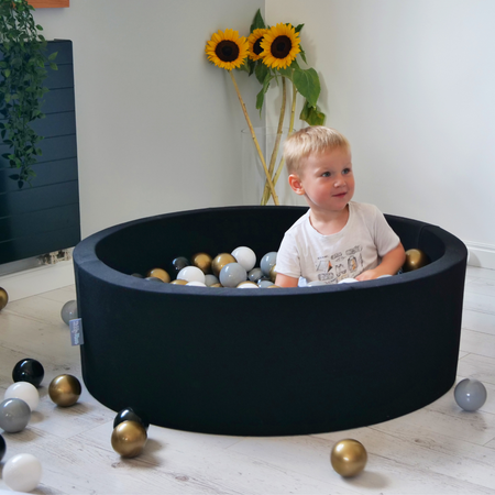 KiddyMoon Balles Colorées Plastique ∅7cm pour Piscine Enfant Bébé Fabriqué en EU, noir/or/gris, 50 Balles/7cm