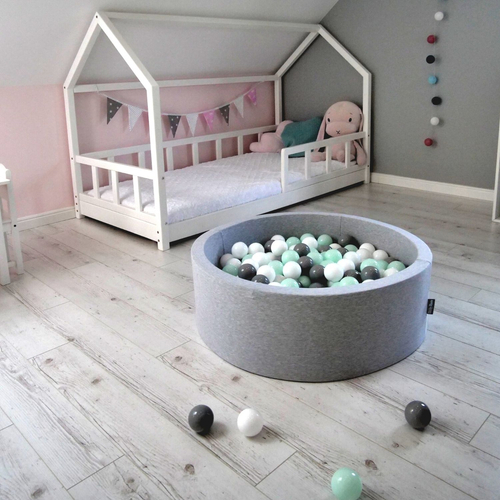 KiddyMoon Piscine à Balles ∅ 7Cm pour Bébé Rond Fabriqué En UE, gris clair:blanc/gris/menthe, 90x30cm/200 balles