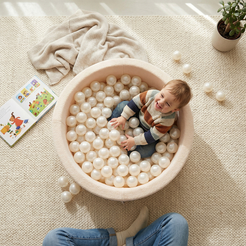 KiddyMoon Piscine à Balles Boules 7 cm pour un Remplissage plus Généreux Pour Bébés au Housse Teddy, Convient dès 8 Mois, Crème: Bleu Pastel/Jaune Pastel/Blanc/Menthe/Rose Poudré