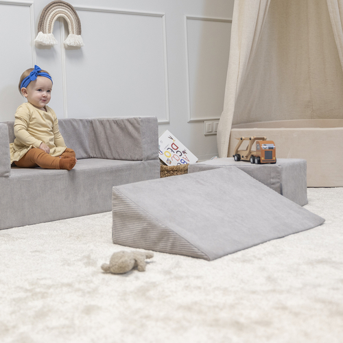 KiddyMoon Canapé en Mousse pour Enfants avec Balles et Pente Parfait Pour la Chambre D'enfant Léger Modulable Confortable Sécurisé Idéal pour Jouer et Se Détendre, gris clair, Canapé/Pente